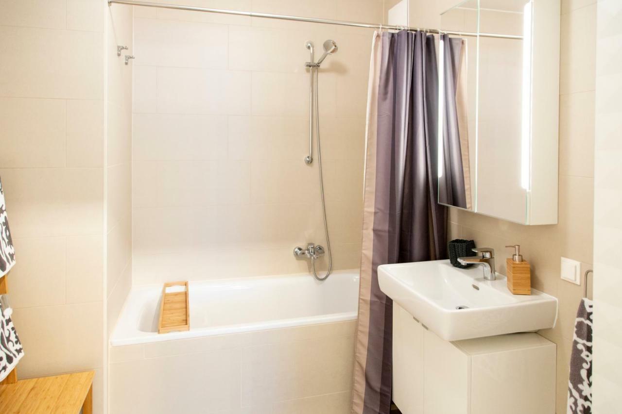 Cozy & Cool Apartment * 5 Min To City Center Viena Exterior foto