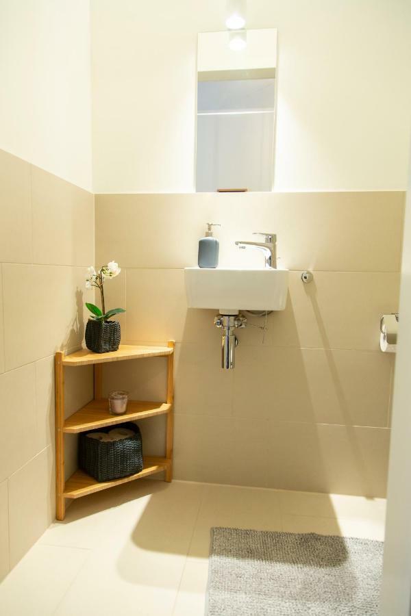 Cozy & Cool Apartment * 5 Min To City Center Viena Exterior foto
