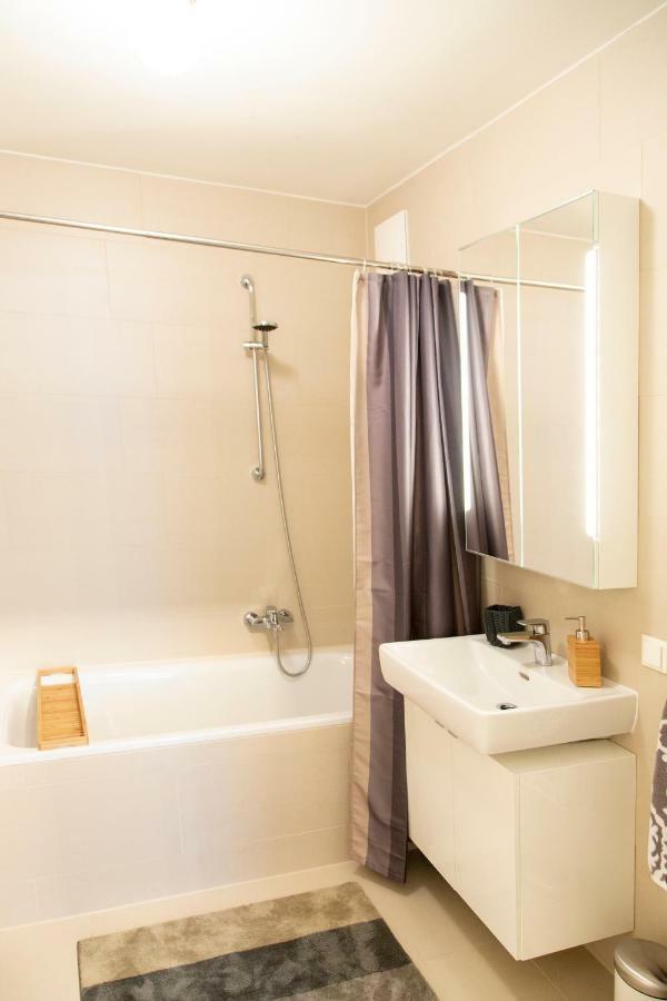 Cozy & Cool Apartment * 5 Min To City Center Viena Exterior foto